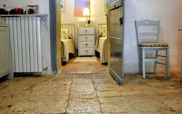 Trulli Mimosa by Pugliadamare