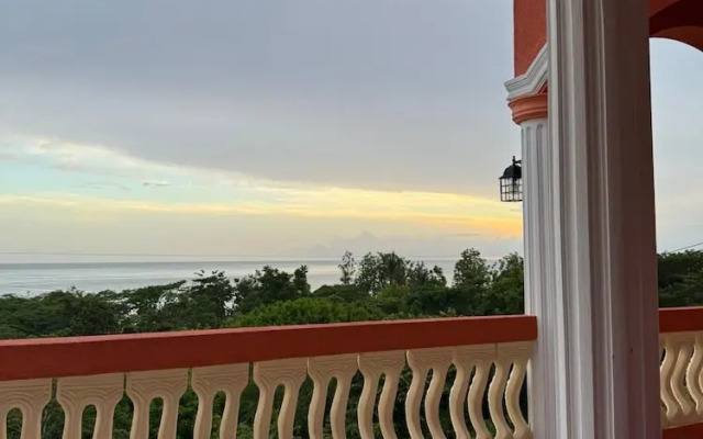 Comfort and stylish near Negril