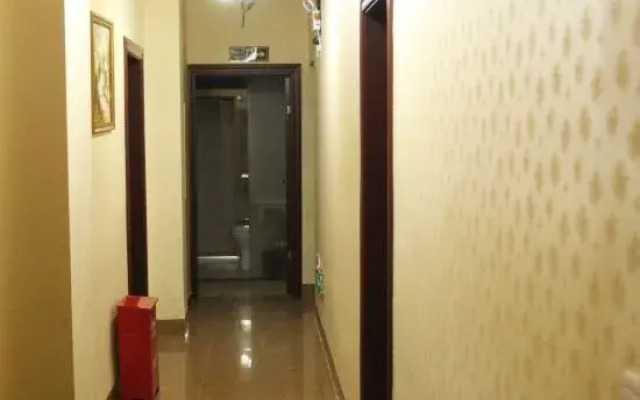 Jiangbin Apartment Hotel