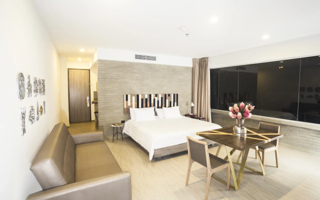 V Grand Hotel, a member of Radisson Individuals