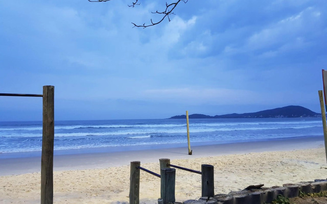 Apartamento 200m da praia