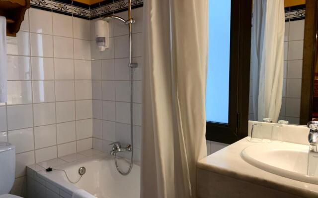 Hotel Aran La Abuela