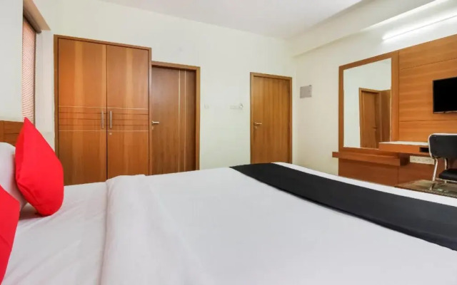 Hill View @ Kondapur by OYO Rooms