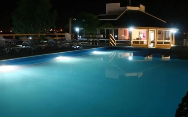 Hotel La Loma Federación
