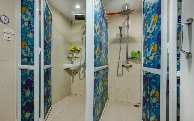 AZ Hanoi Hostel