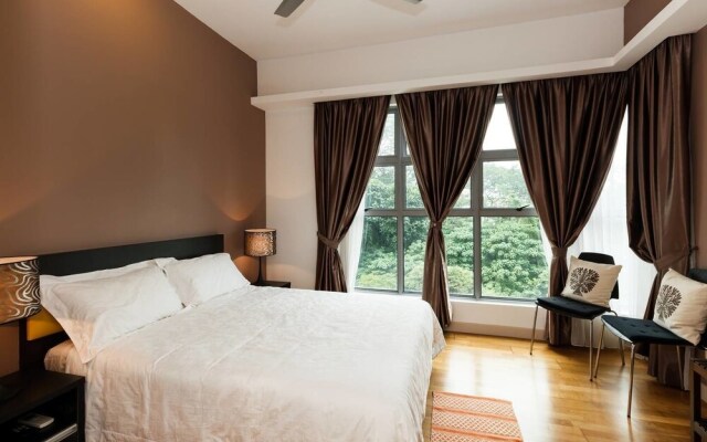 Cozy 2 BR Near KL Tower, Lush Greenery