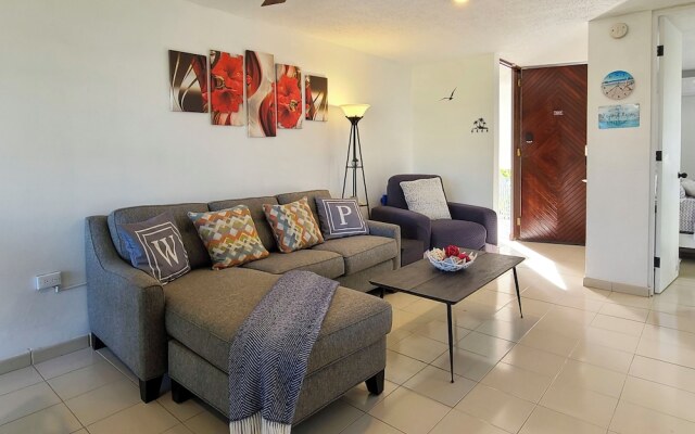 Coastal Puerto Rican Apartment - Walk to Beach!