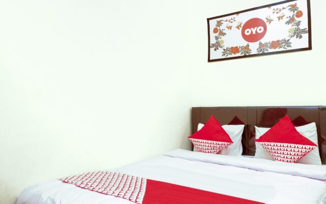 Emas 23 Guest House By OYO Rooms
