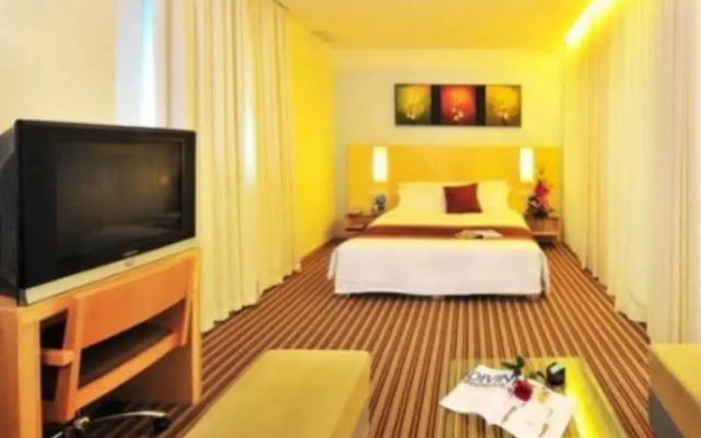 Shell Zhuhai Xiangzhou District Gongbei The Crossings Hotel