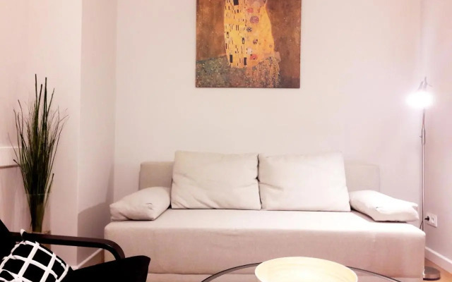 Modern & quiet in Royal Wilanów with Netflix