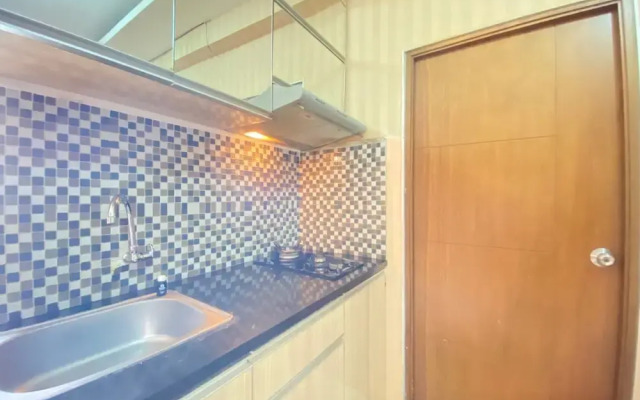 Simply 3BR Apartment at Gateway Ahmad Yani Cicadas