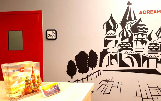 Makarov Hostel