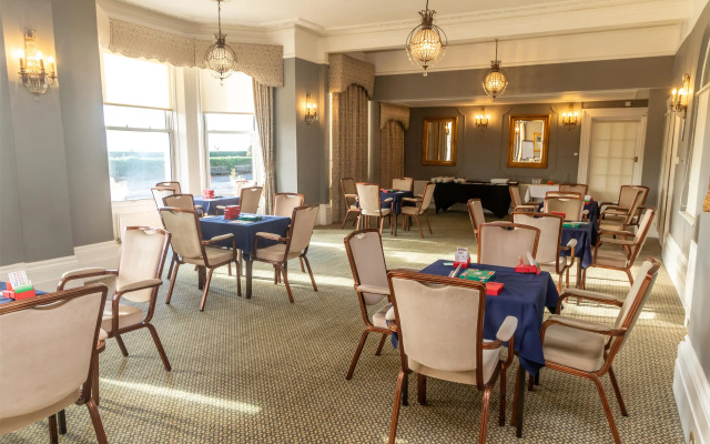 The Lansdowne, Eastbourne