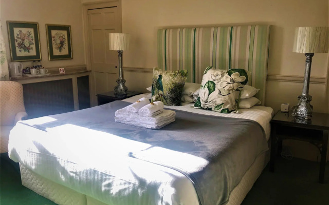 Hook House Hotel