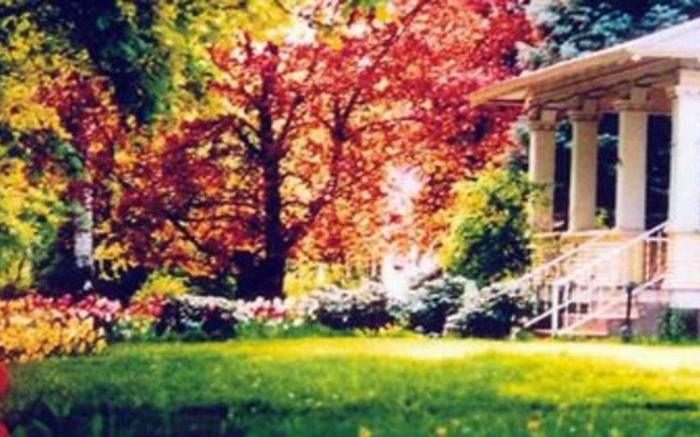 The McFarland Inn Bed and Breakfast