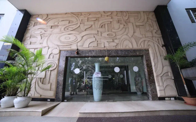 Hotel Marg Krishnaaya