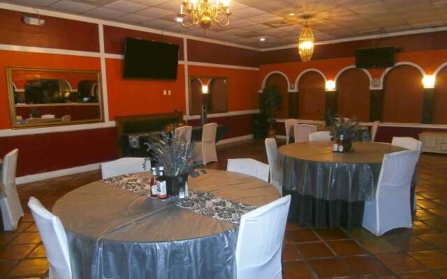 Country Hearth Inn & Suites Marietta