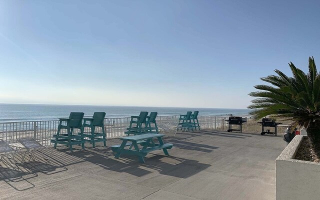 Fontainebleau Terrace by SVR