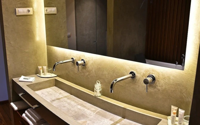 Monte Bay Retreat - Adult Only