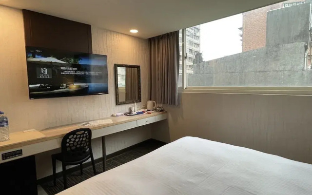 Hub Hotel - Banqiao Station