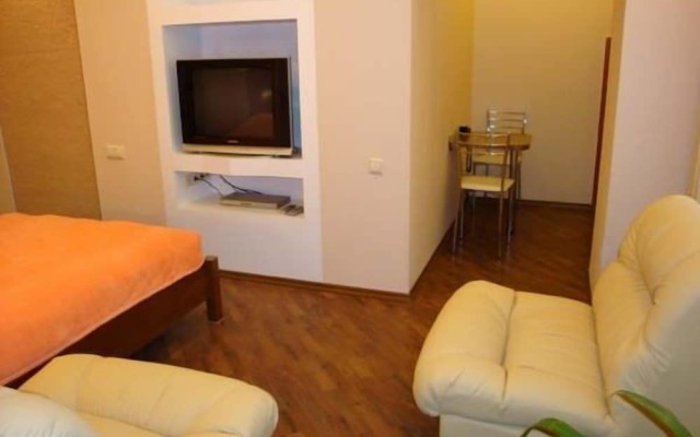 Apart Hotel on 24 Preobrajenskaya Street