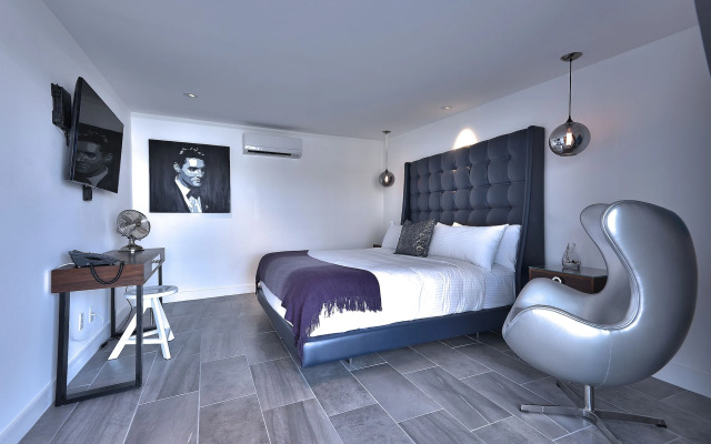 The Palm Springs Hotel