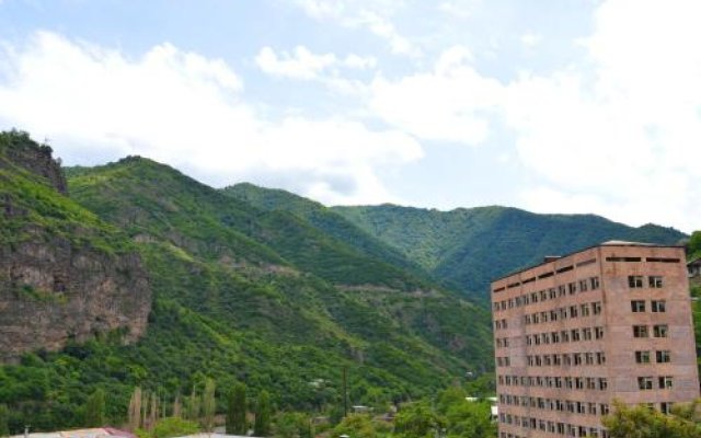 Parisis B&B in Alaverdi