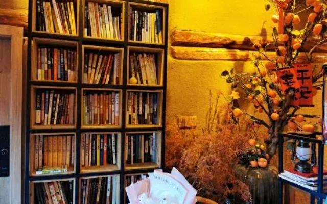 Dali Huatian Lian Homestay