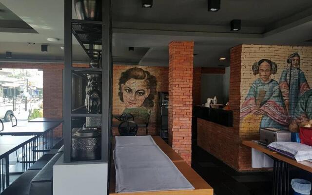 MAZI Design Hotel by Kalima