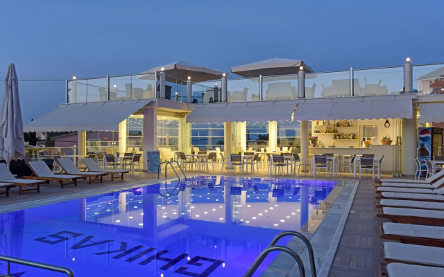 Palapart Gikas Suites And Studios
