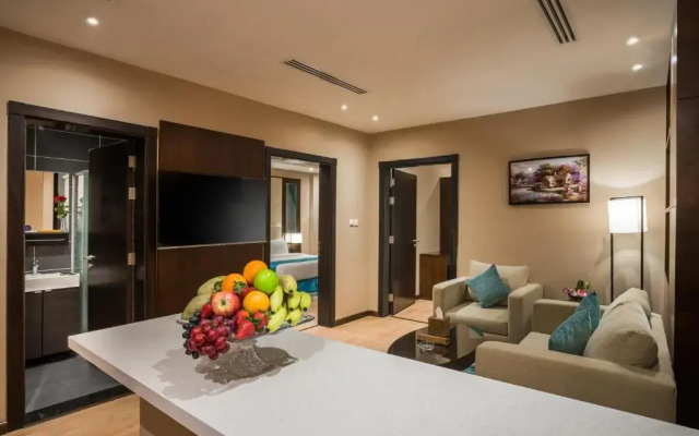 Naviti Warwick Dammam