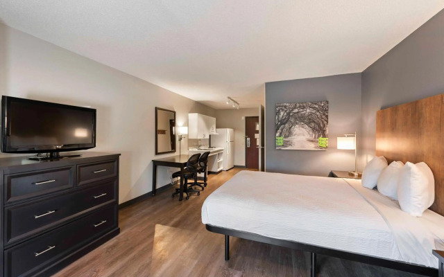 Extended Stay America Suites Charlotte University Place