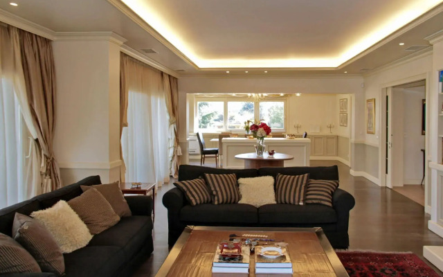 Villa Metaxas
