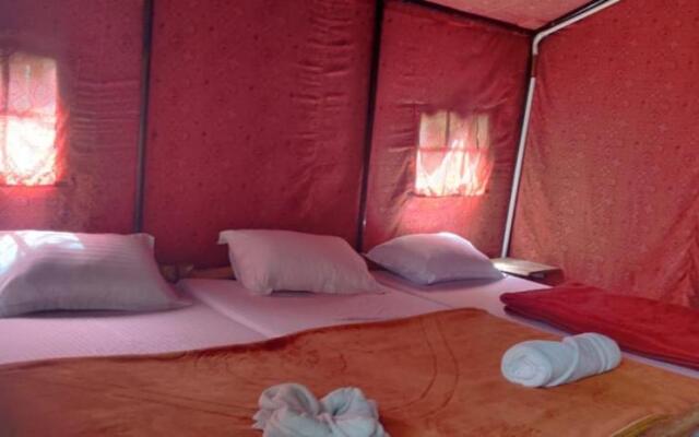 Snow Trails Resort by Gilgo