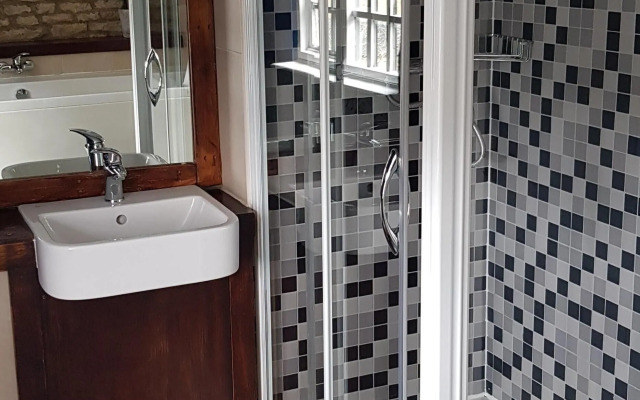 The Kings Arms Hotel