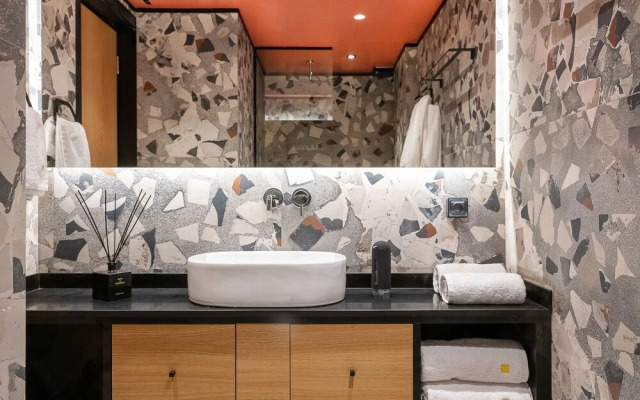 3 Pines Design Living