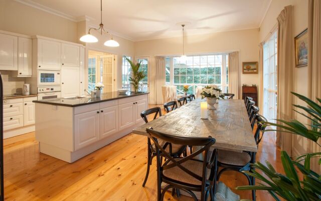 Moulton Park Homestead
