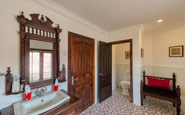 Mane Colonial Classic