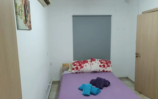 Acticon Rooms Larnaca