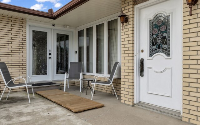 Park Bungalow #4 - Seacliff Beach Suites