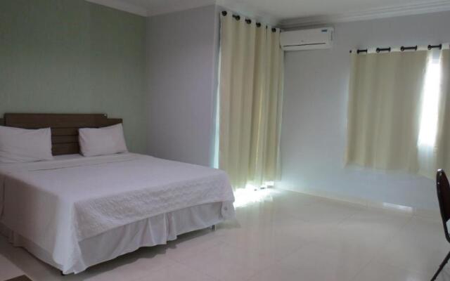 Tradicional Plaza Hotel