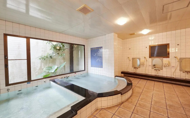 Crown Hotel Okinawa
