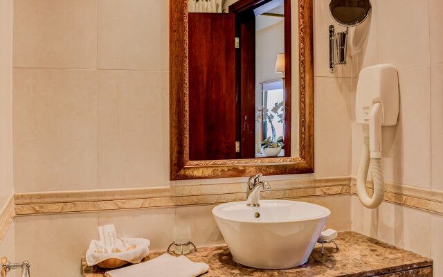 Hotel Romance & Family Suites