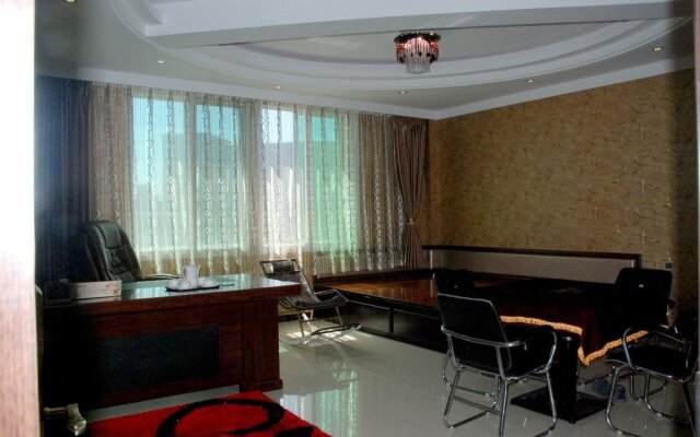 Donggang Jiaotong Hotel