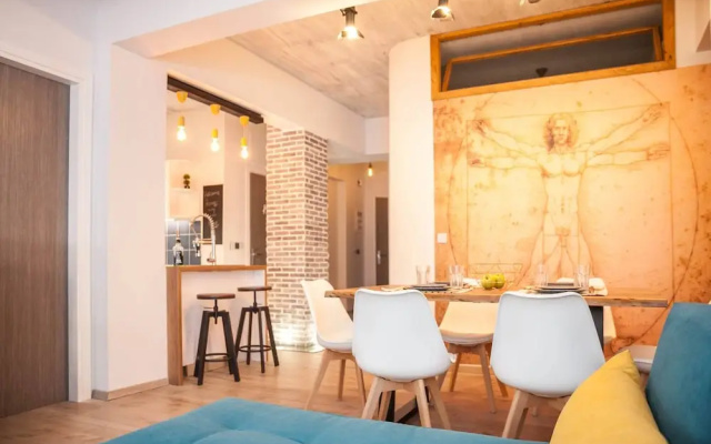 Secret Loft, 2min walk from the beach. High Tech!