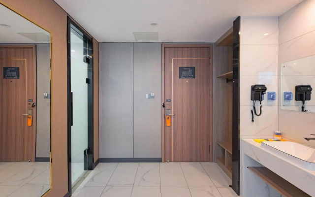 7Days Inn Hotel (Shijiazhuang Economic and Technological Development Zone Gongye Street)