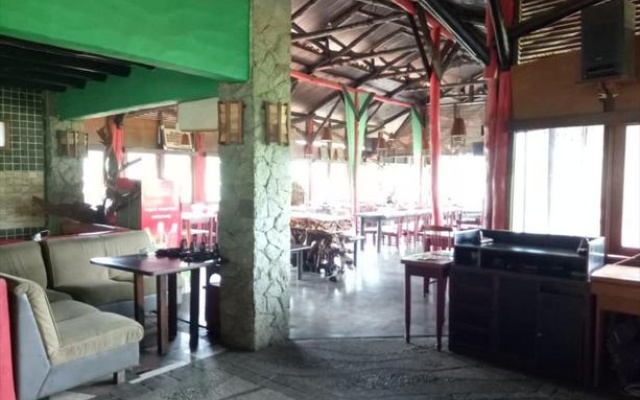 GS Rumah Kayu Syariah – Restaurant – Parompong
