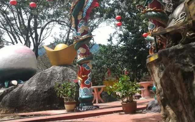 Amerin Mall & Residence by Vivian