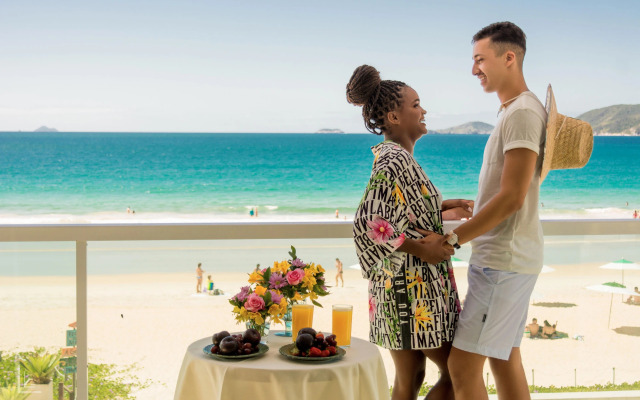 Paradiso Pero Praia Hotel