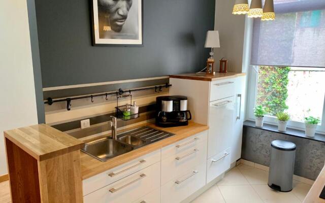 Grand Appartement Jourdan EU